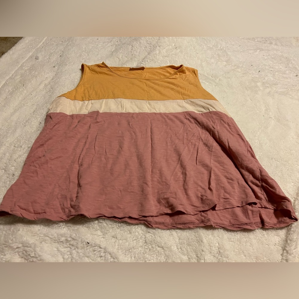 Color block tank